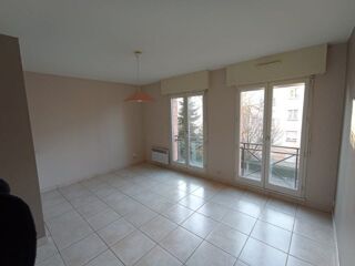  Appartement à louer 1 pièce 27 m²