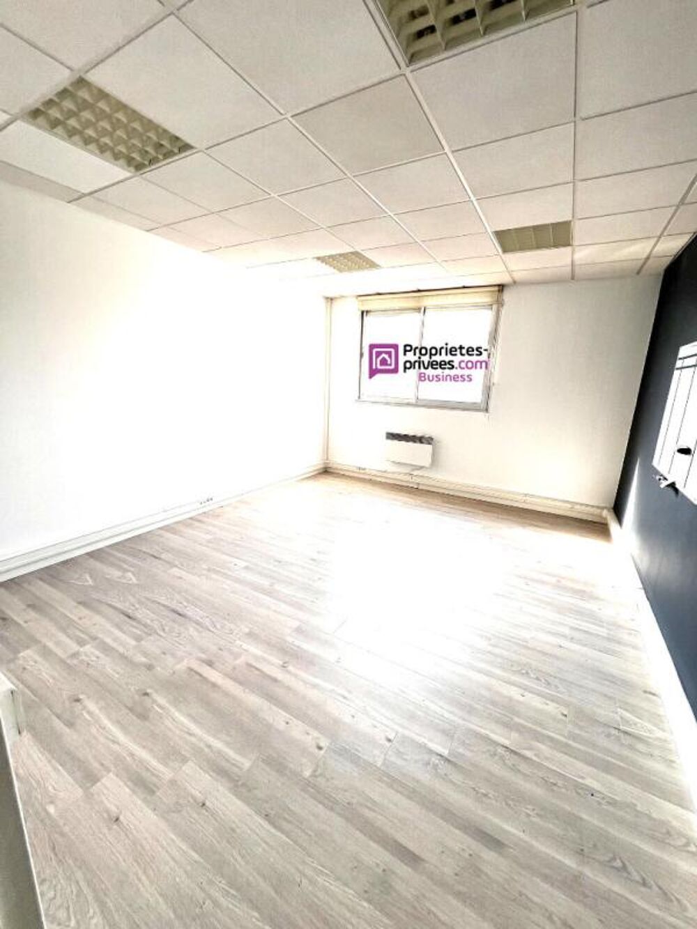   60300 SENLIS - LOCATION BUREAUX 6M² Senlis