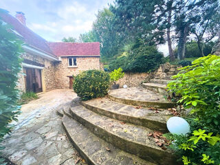  Maison  vendre 6 pices 185 m