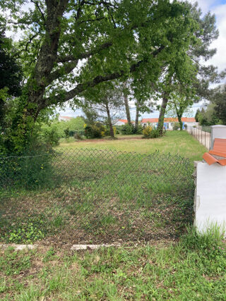  Terrain à vendre 964 m²