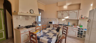  Maison  vendre 11 pices 299 m