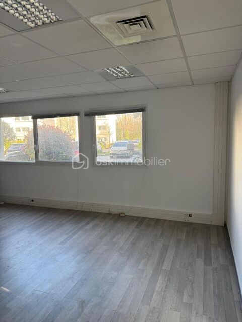   ? OPPORTUNITÉ – BUREAUX À VENDRE – GÉMENOS – 149 000 € ? 