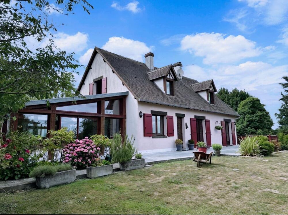 Spacieux pavillon familial à Saintigny 8 pièces 200 m2