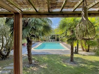  Maison � vendre 8 pi�ces 250 m�