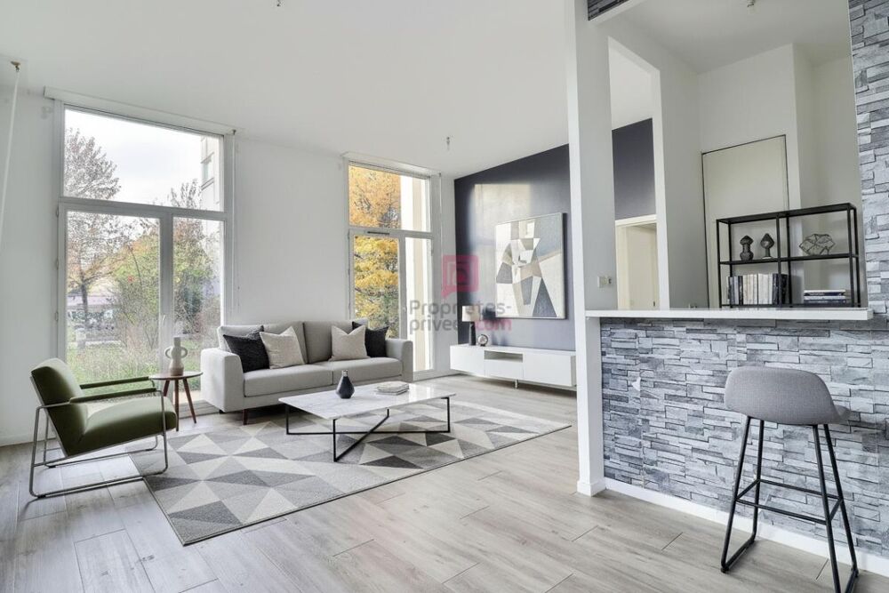 Sainte-Geneviève-des-Bois trois pièces en rez-de-jardin avec jardin et terrasses de 120 m2