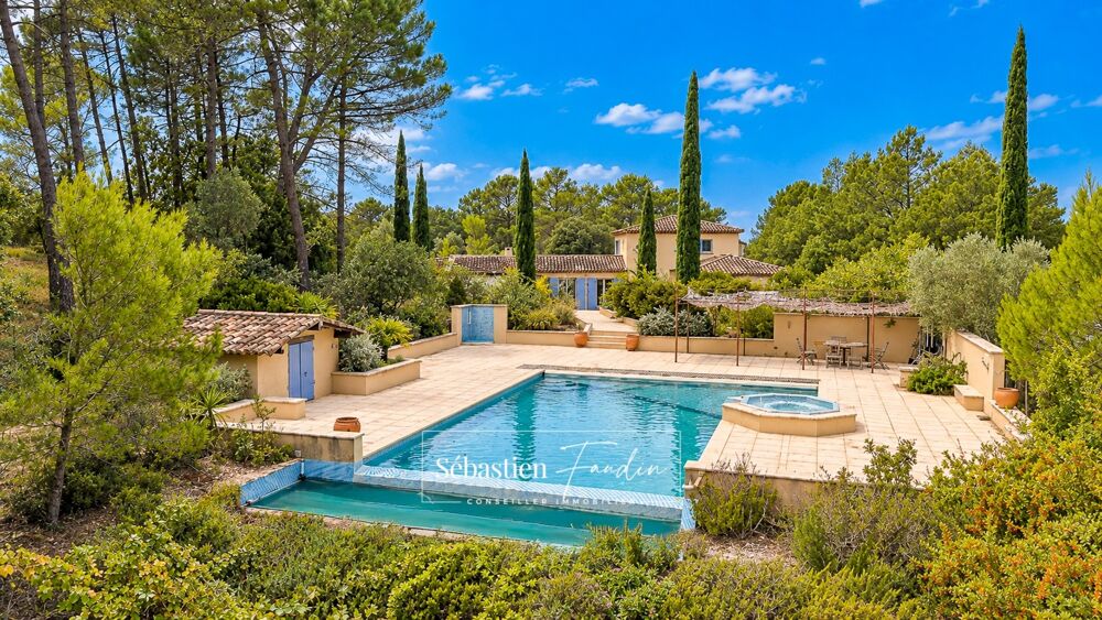 Vente Villa Propriété à vendre 6 pièces à BRAS (83) - grand calme - sans vis-à-vis - terrain de 2,7 ha - 5 000 m² clôturés - piscine à débor Bras