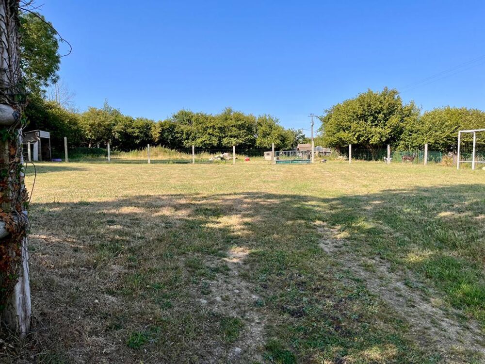 Vente Terrain TREPREL superbe terrain de 2320 m2 Treprel