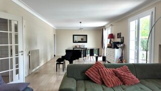  Maison à vendre 8 pièces 228 m²