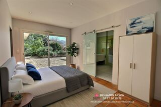  Maison � vendre 9 pi�ces 305 m�