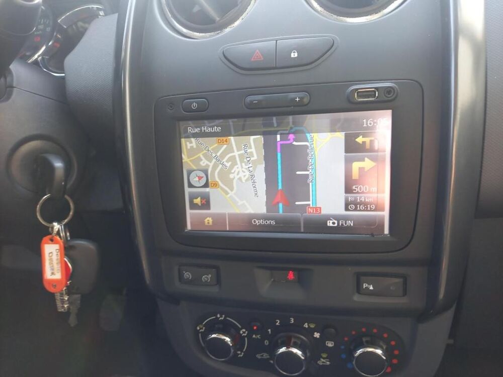 Duster 1.5 dCi 110 CH 4X2 Prestige - 1&egrave;re MAIN PHASE 2 GARANTIE 6 M 2014 occasion 14650 Carpiquet