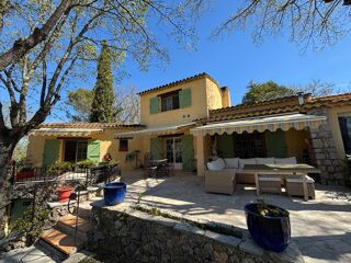  Maison � vendre 8 pi�ces 246 m�