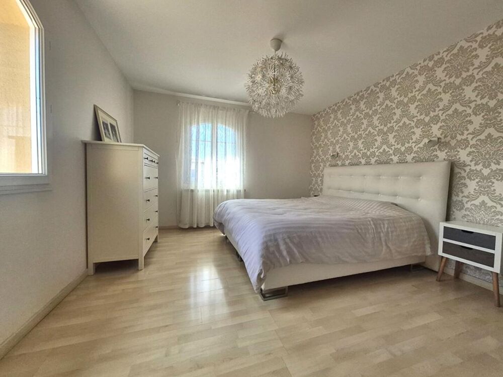 � vendre  Maison Saint-Cyr-sur-Mer (83270)