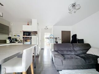 Vente Appartement L'HOUMEAU, Appartement à vendre 2 pièces 47m2, rez-de-chaussée avec jardin, parking L houmeau
