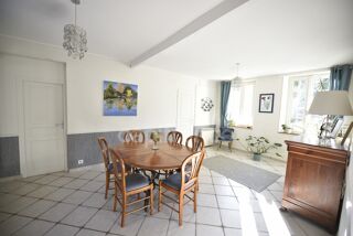  Maison à vendre 9 pièces 237 m²