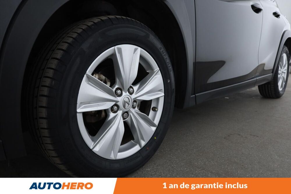 UX 250h Pack Business 2WD 184 ch 2023 occasion 92130 Issy-les-Moulineaux