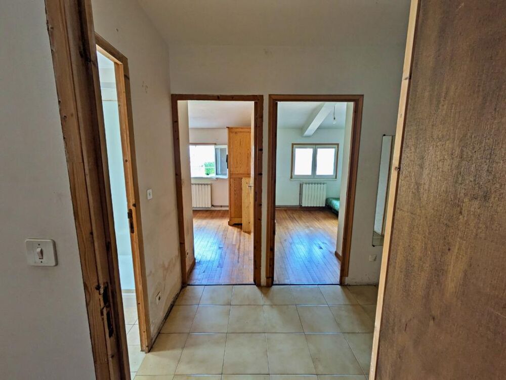 Vente Maison Maison 10 pièces / 182 m² / 159 900 EUR / SAINT-SALVY-DE-LA-BALME Saint salvy de la balme