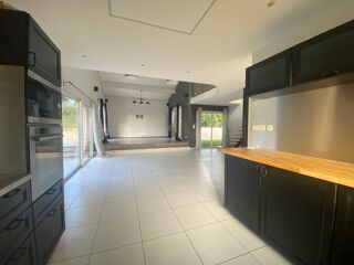  Maison � vendre 7 pi�ces 185 m�