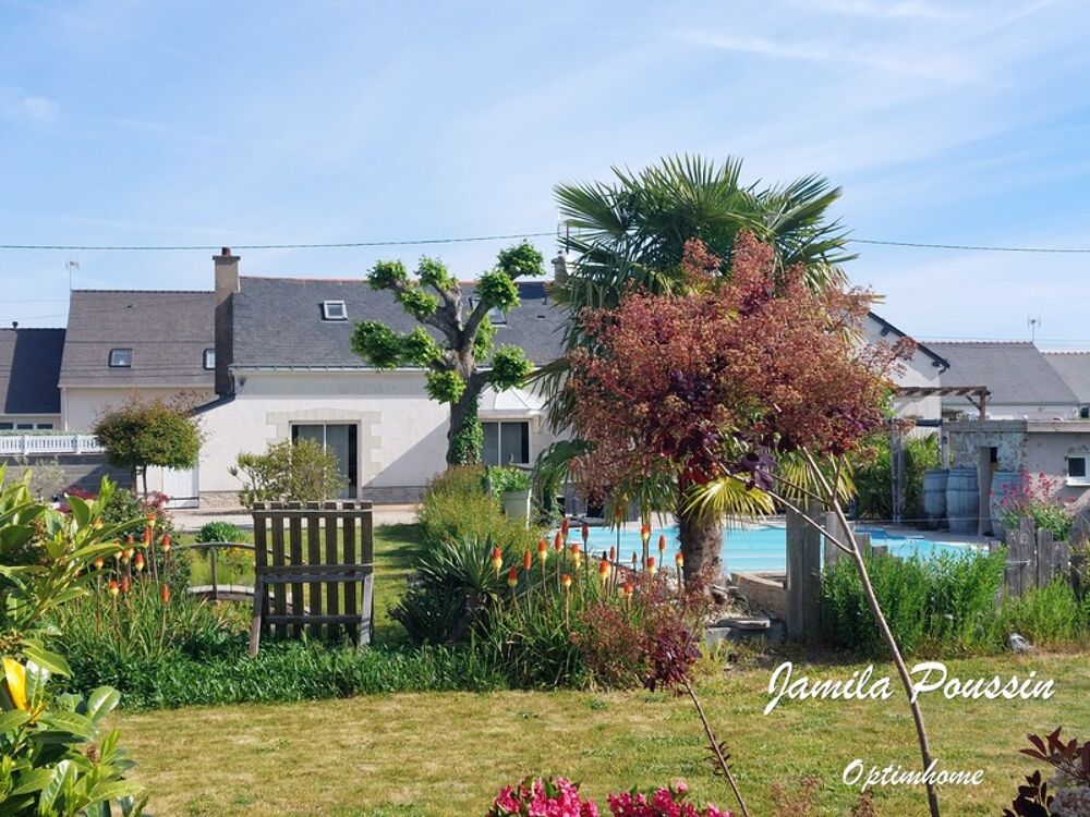 Vente Maison Maison de charme rénovée (206.5 m2)  7 pièces VILLEBERNIER (49) Villebernier
