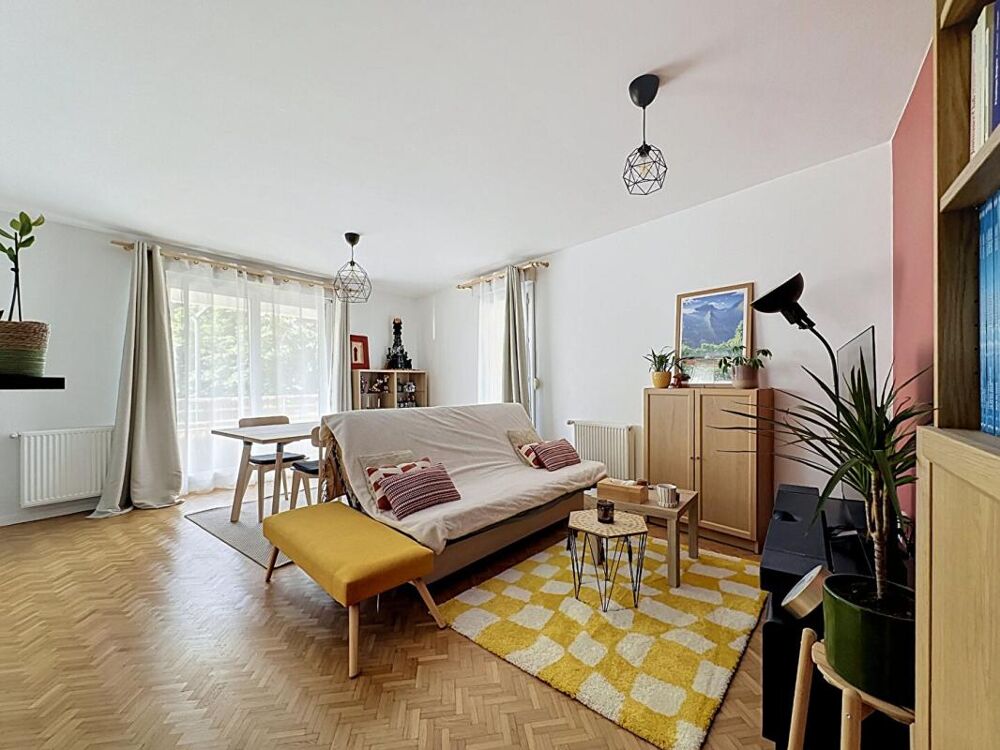 FONTAINES-SUR-SAÔNE - APPARTEMENT T3 DE 66 M² avec balcon de 17m2 - AUCUN TRAVAUX À PRÉVOIR