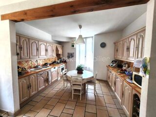  Maison � vendre 8 pi�ces 208 m�