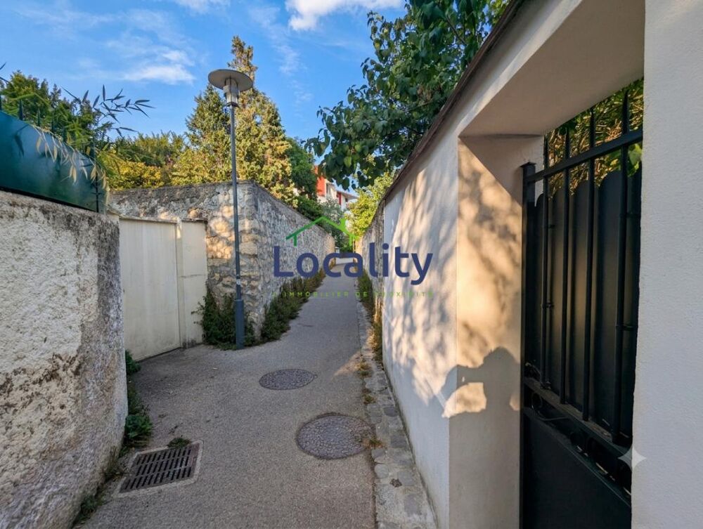Vente Appartement T3 plein de charme au calme absolu   Proche RER B Robinson Sceaux