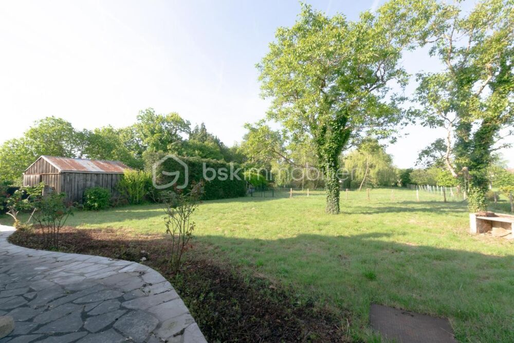 ? Beau Potentiel & Calme Absolu : Maison de 150 m² à Rénover sur 1 400 m² de Terrain