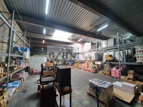 A LOUER 596M² ENTREPOT ET BUREAUX AU BOURGET 8442 93350 Le bourget