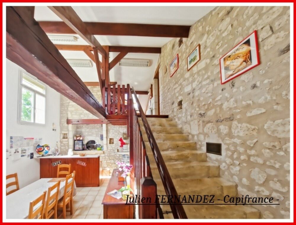 à vendre  Propriété/château Châtellerault (86100)