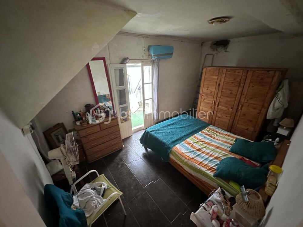 Vente Immeuble Ensemble immobilier de 4 logements, intéressant pour investisseurs Le port