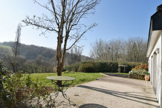  Maison � vendre 10 pi�ces 180 m�