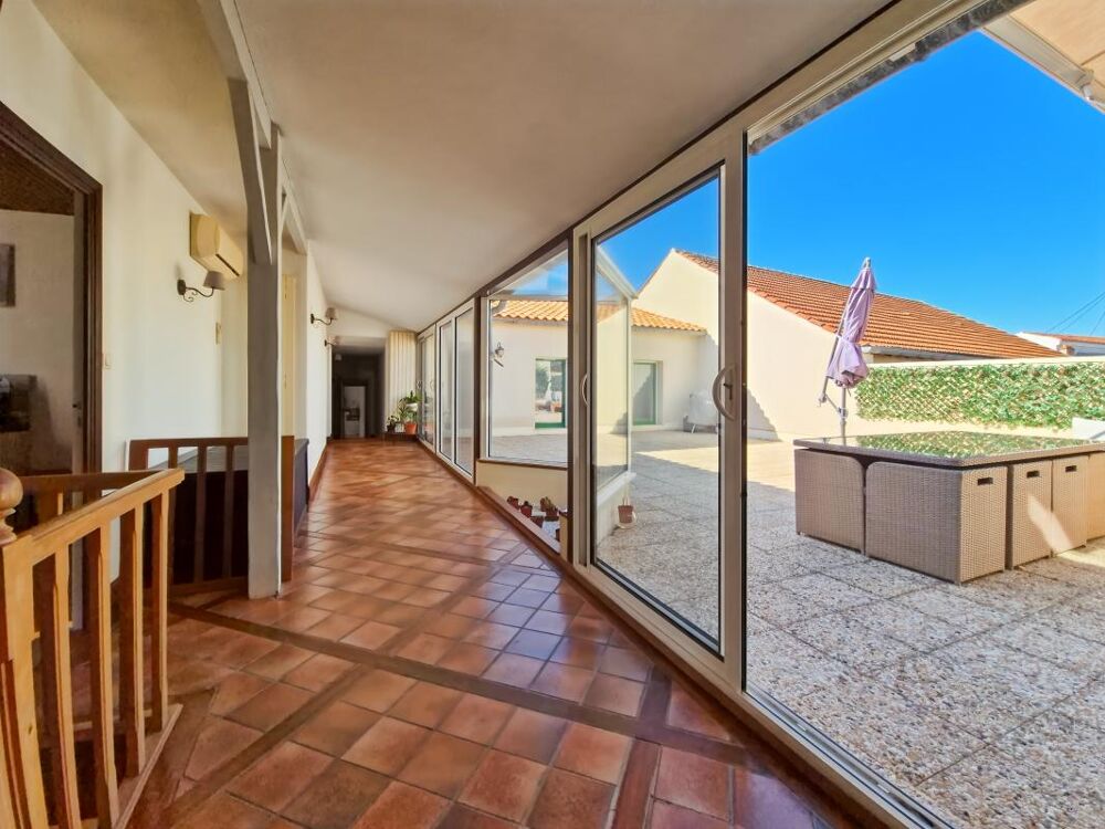 � vendre  Propri�t�/ch�teau Tonnay-Charente (17430)