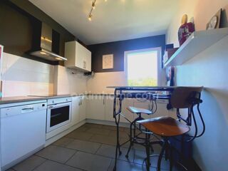  Immeuble à vendre 8 pièces 193 m²