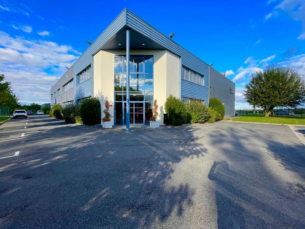   VERNEUIL EN HALATTE - Bureaux Parc Alata15 m² à 160 m² Verneuil en halatte