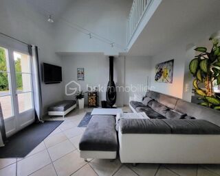  Maison à vendre 9 pièces 222 m²