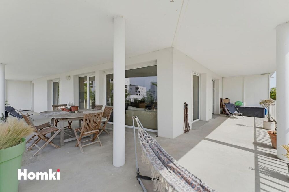 Appartement terrasse à Floirac