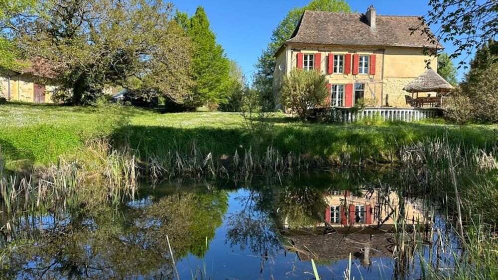 Vente Propriété/Château Domaine de 11 hectares avec vue dominante et ensemble de deux habitations aux portes de Bergerac (24) Bergerac