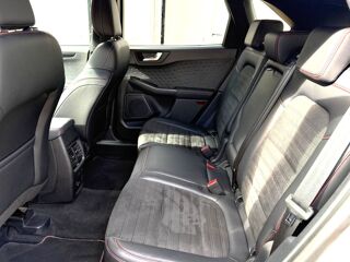 Kuga 2.0 EcoBlue 190 4X4 BVA8 ST-Line - Automatique 2020 occasion 17100 Saintes
