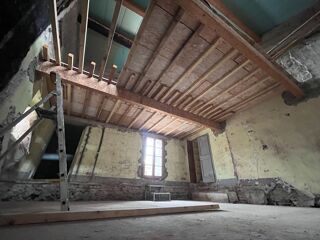  Immeuble à vendre 3 pièces 200 m²