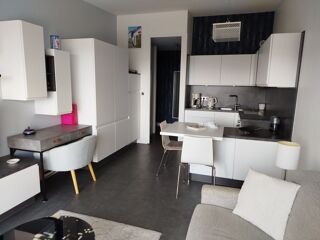  Appartement à louer 1 pièce 28 m²