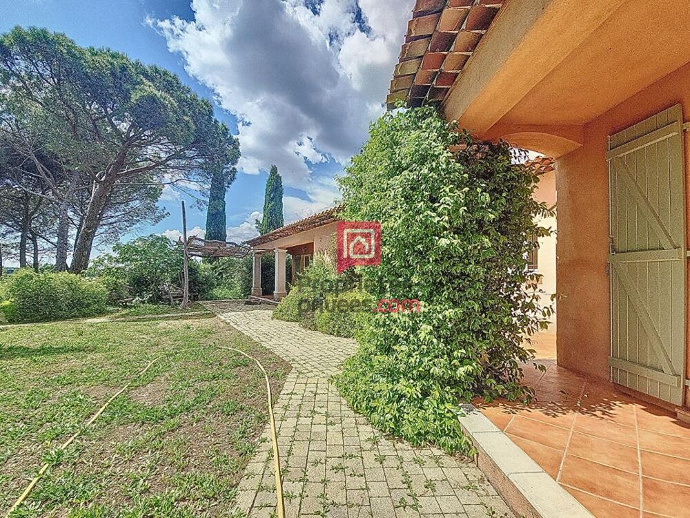 � vendre  Villa Roquebrune-sur-Argens (83520)