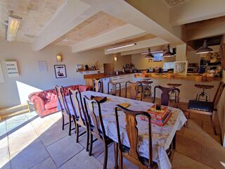  Propri�t�/ch�teau � vendre 8 pi�ces 205 m�