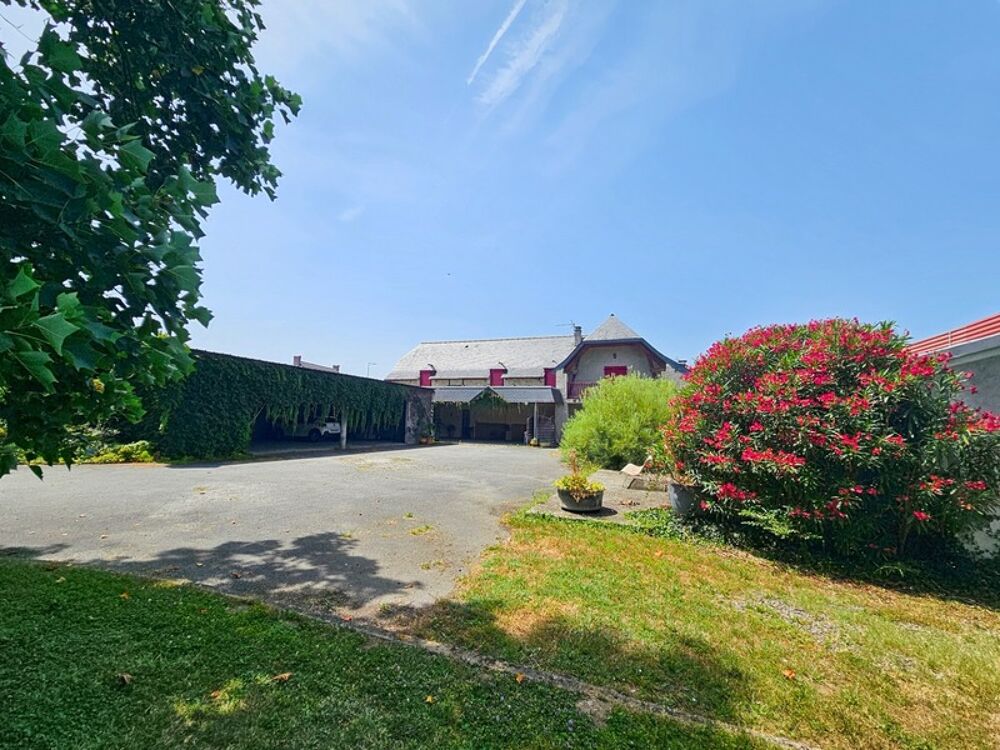 Vente Maison Dpt Hautes Pyrénées (65), à vendre MOMERES maison avec chambres d'hôtes P14 de 453 m² - Terrain de 3 744,00 m² Momeres