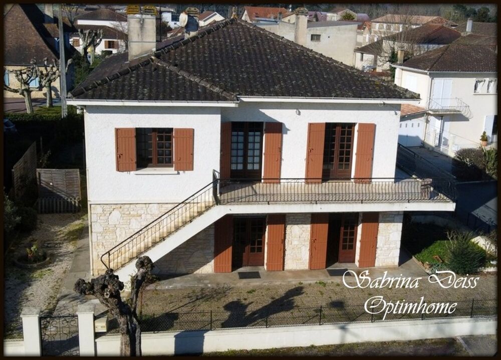 Maison 8 pièces 209 m² · à Gardonne · 209 m² · 136 000 €