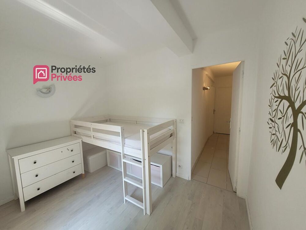 Vente Appartement APPARTEMENT - LUMINEUX -VUE DOMINANTE-IDEALEMENT SITUE Callian
