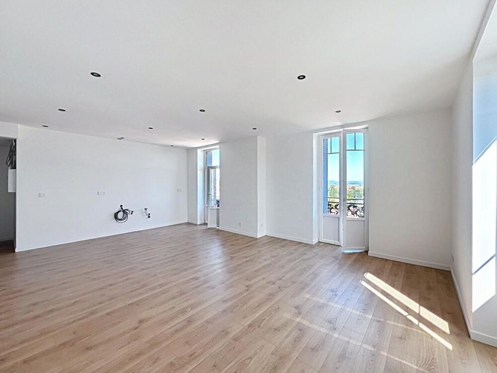 Appartement de 105 m² avec parking et DPE A