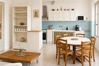  Propriété/château à vendre 13 pièces 397 m²