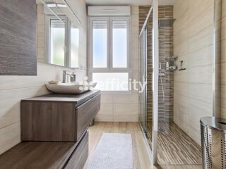  Maison � vendre 8 pi�ces 165 m�