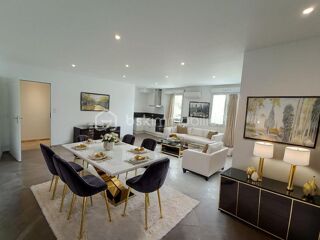  Appartement à louer 4 pièces 84 m²