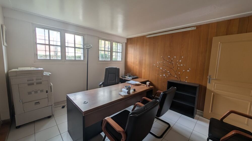   ? Bureaux lumineux de 88 m² avec terrasse – Boulevard Gambetta, Calais 