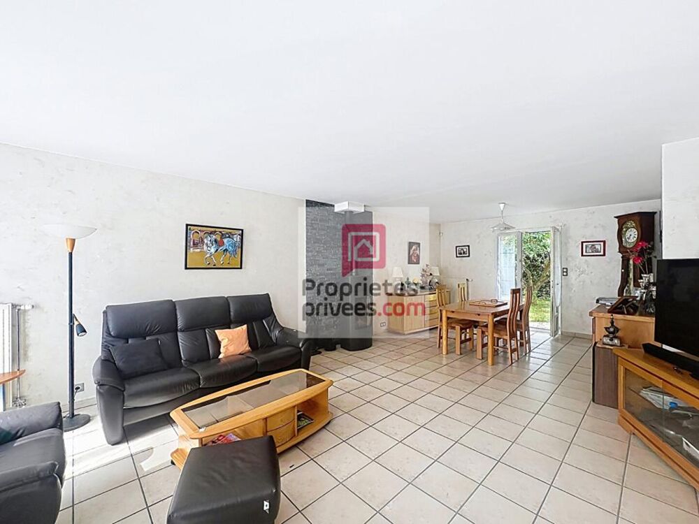 Maison Le Perray En Yvelines 4 chambres et garage